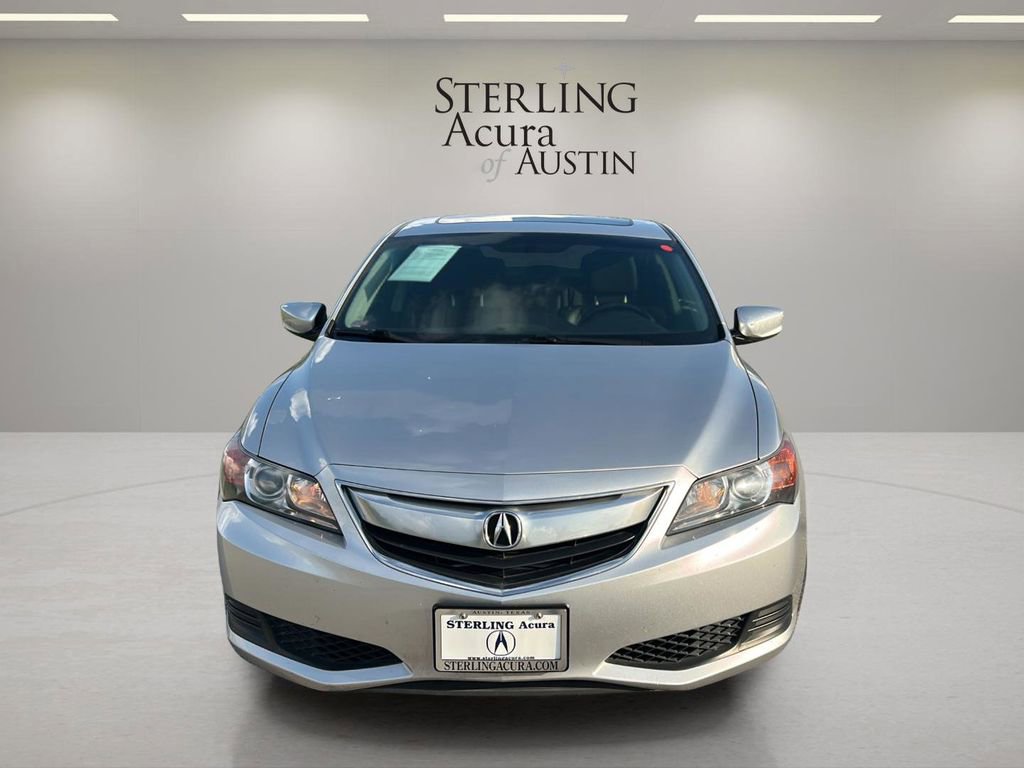 Used 2015 Acura ILX FWD image 2