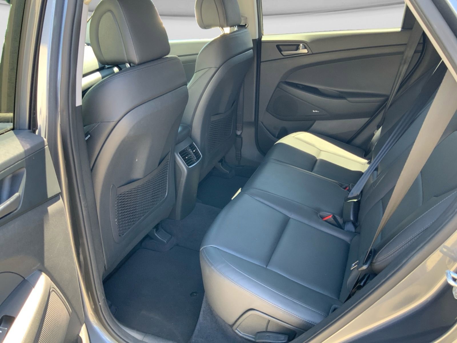 Used 2018 Hyundai Tucson Limited FWD image 25