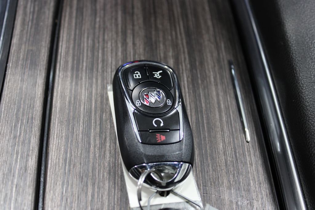 Used 2022 Buick Enclave Avenir w/ Avenir Technology Package image 47