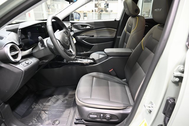 New 2026 Chevrolet Trax ACTIV w/ Sunroof Package image 9