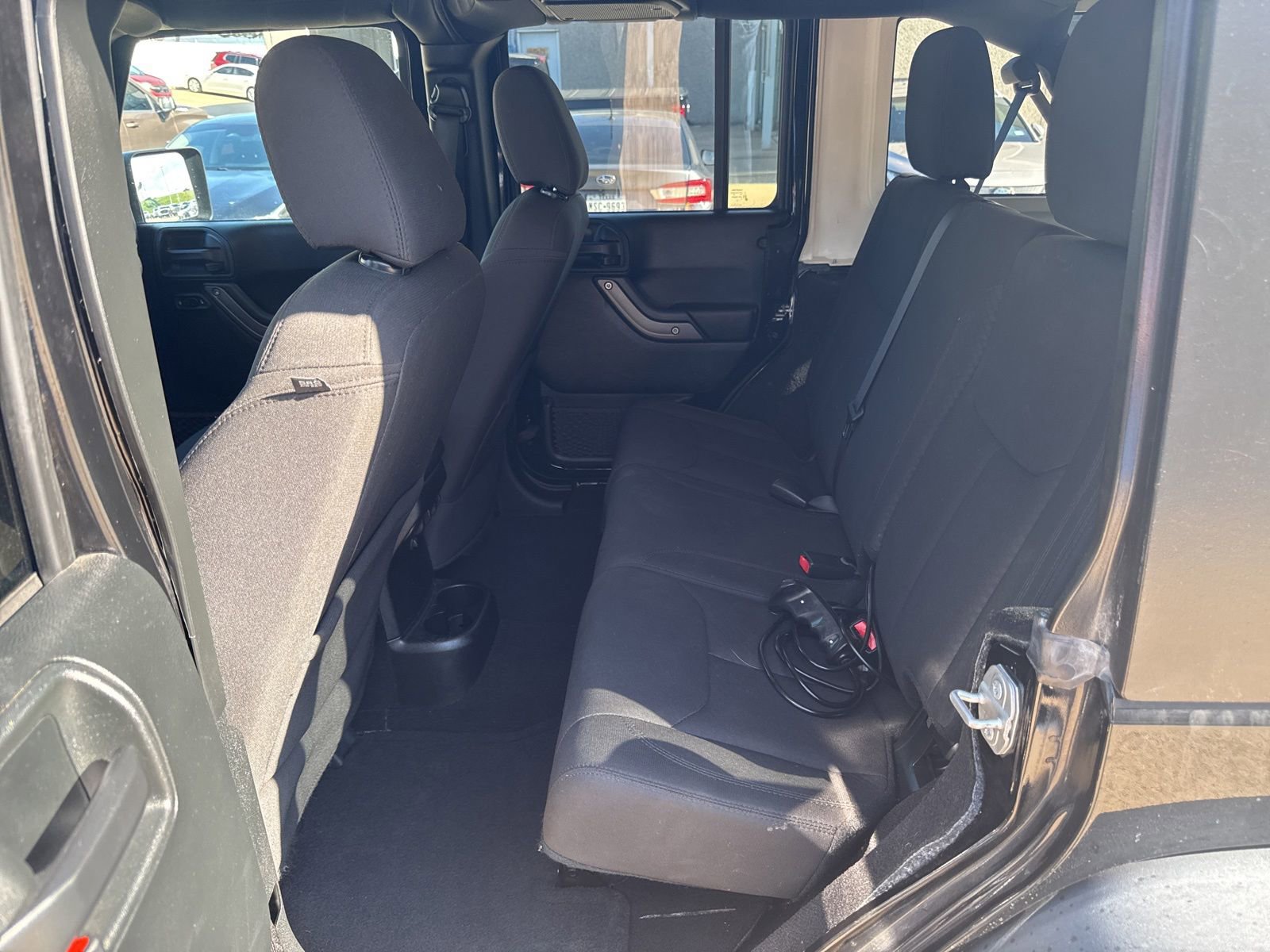 Used 2018 Jeep Wrangler Unlimited Sport S AWD/4WD image 11
