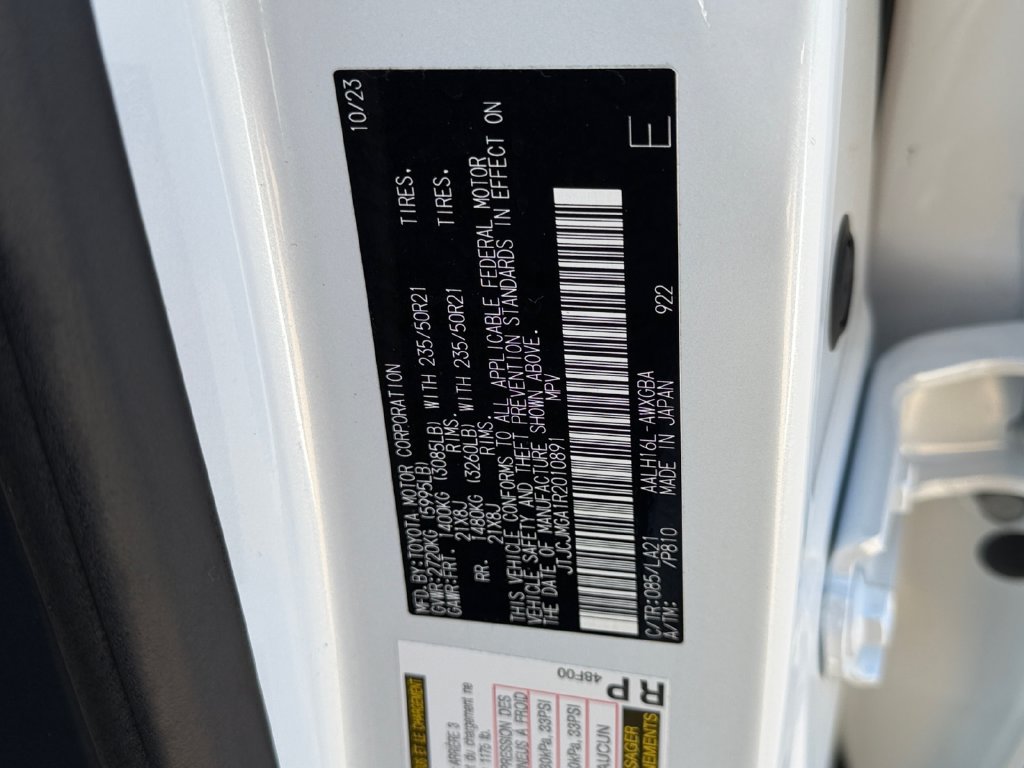 Certified 2024 Lexus RX 450h AWD w/ Convenience Package image 28