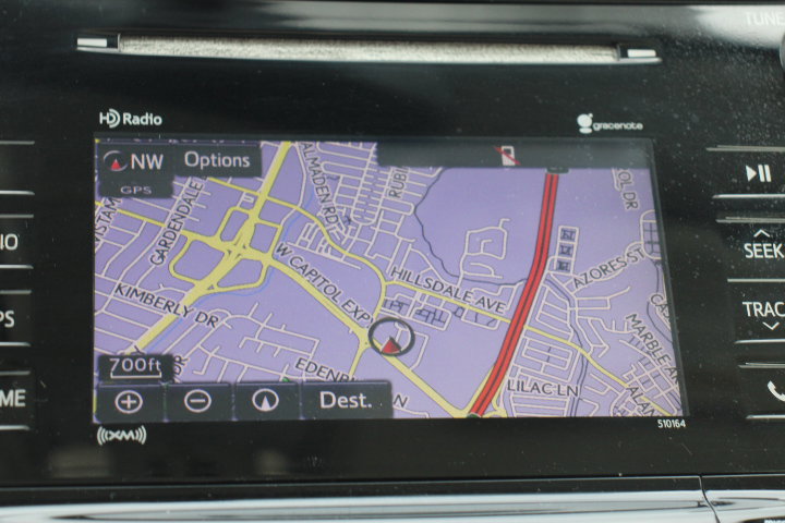 Used 2017 Toyota Prius V Five image 27