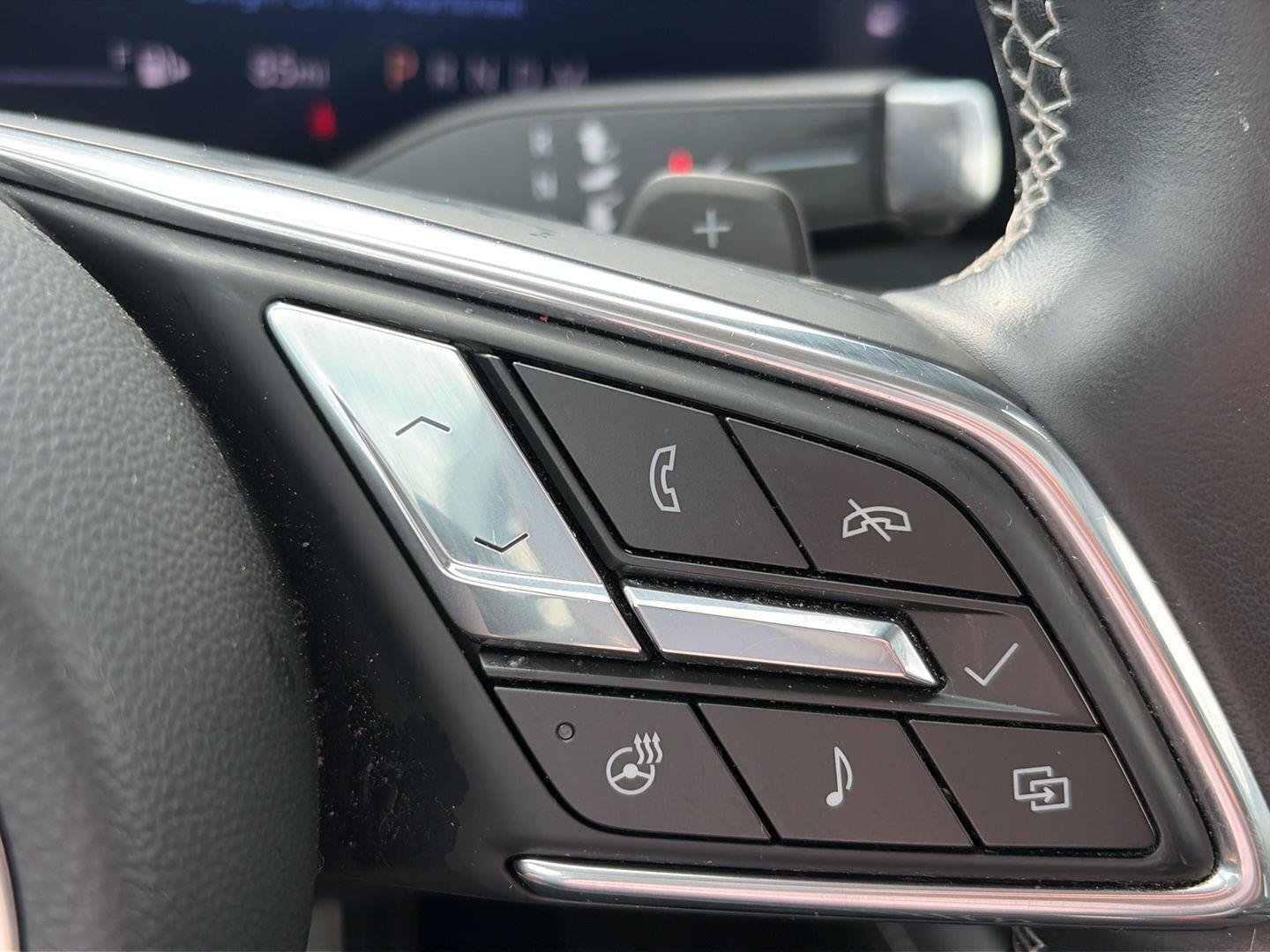 Used 2024 Buick Envision Sport Touring AWD/4WD image 31