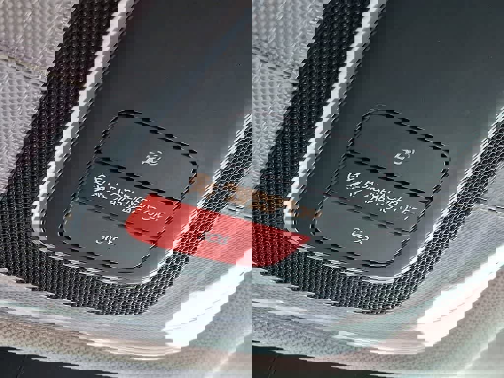 Used 2024 Hyundai Elantra SEL image 26