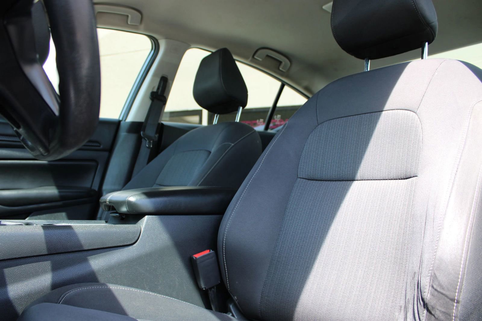 Used 2023 Nissan Altima 2.5 S image 6