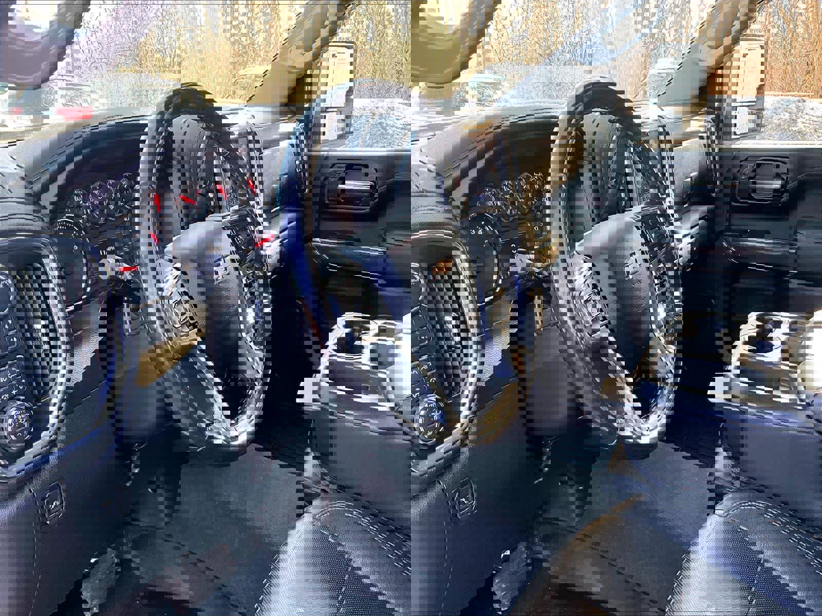 Used 2020 Chevrolet Silverado 2500 LTZ image 8