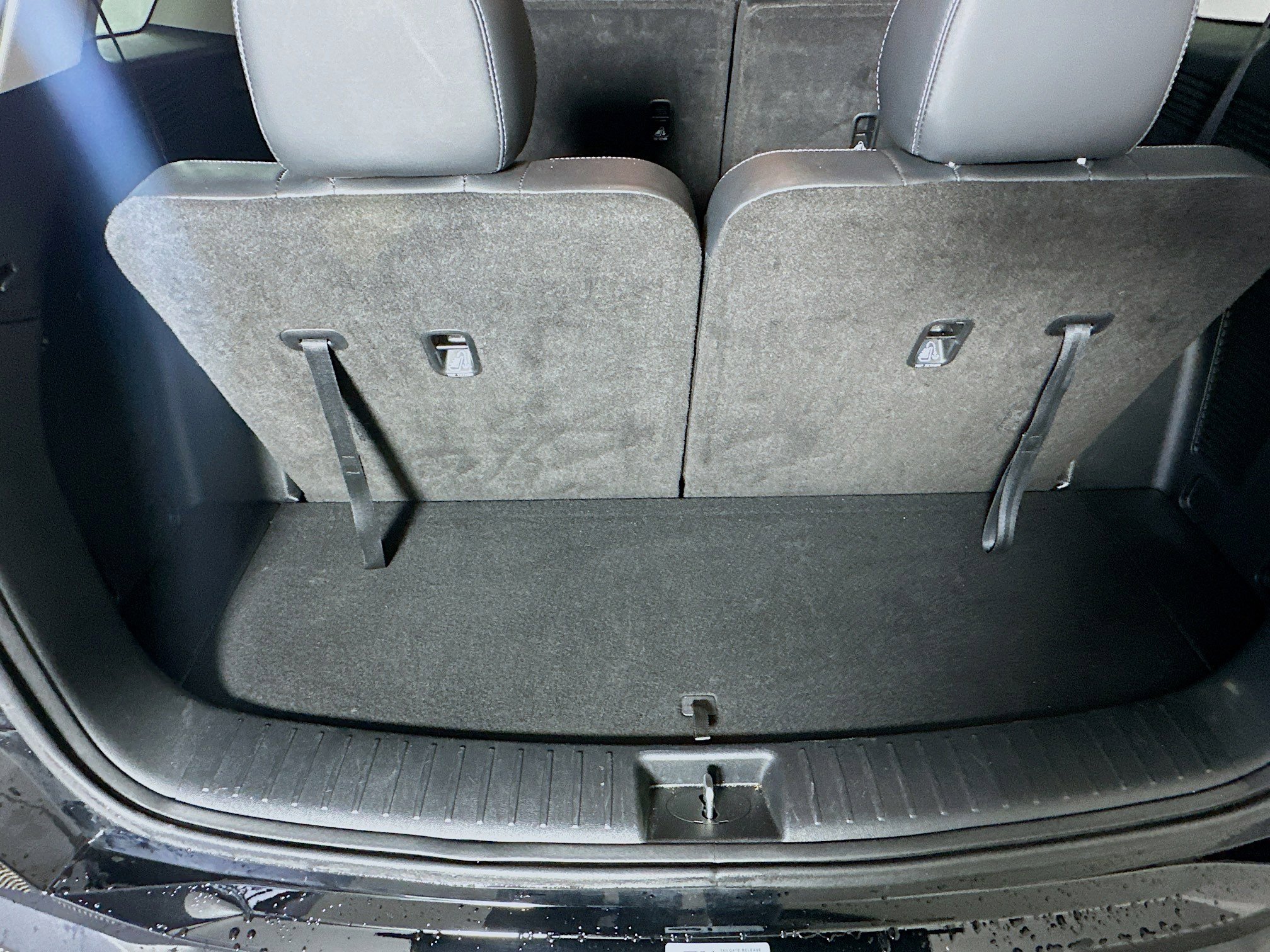 Used 2024 Kia Sorento S image 29