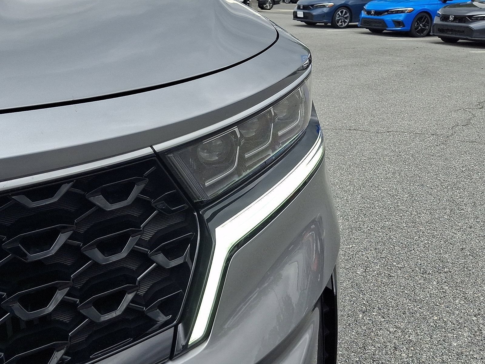 Certified 2023 Kia Sorento SX Prestige AWD/4WD image 9
