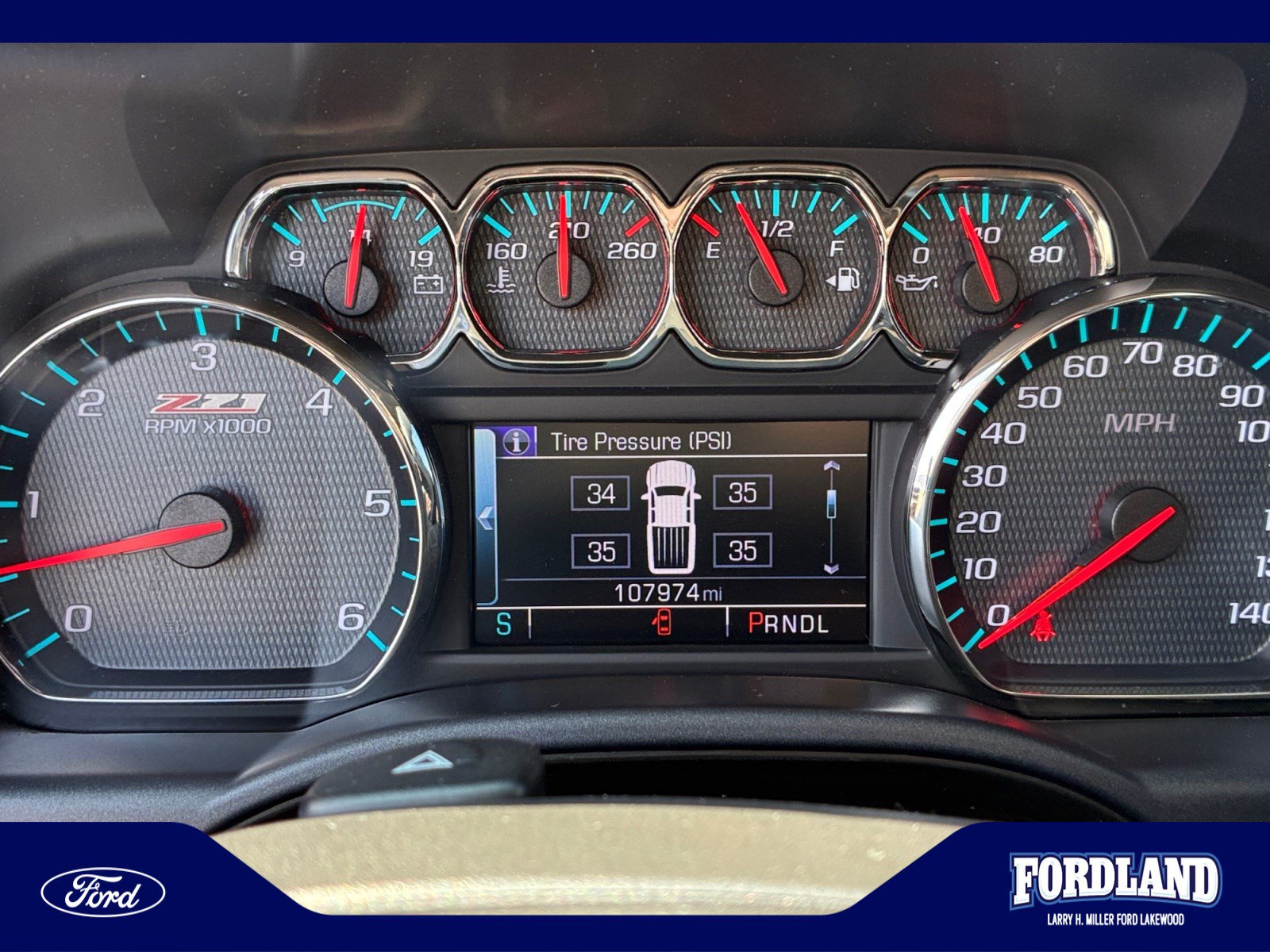 Used 2018 Chevrolet Silverado 1500 LT w/ All Star Edition AWD/4WD image 11