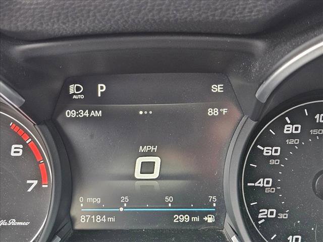 Used 2019 Alfa Romeo Stelvio AWD image 12