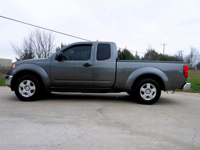 Used 2008 Nissan Frontier SE w/ SE Value Truck Pkg image 12