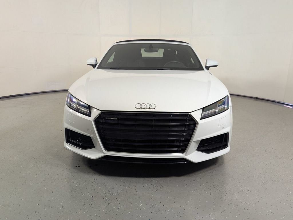 Used 2019 Audi TT 2.0T AWD/4WD image 2