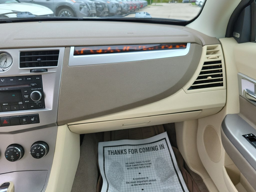 Used 2008 Chrysler Sebring Limited w/ Luxury Group FWD image 15