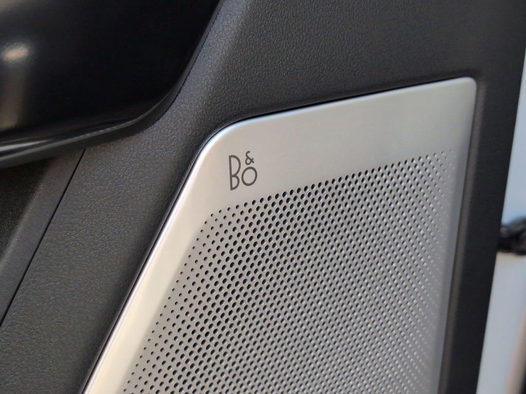 Used 2025 Ford F150 Raptor w/ Equipment Group 803A Raptor R image 13