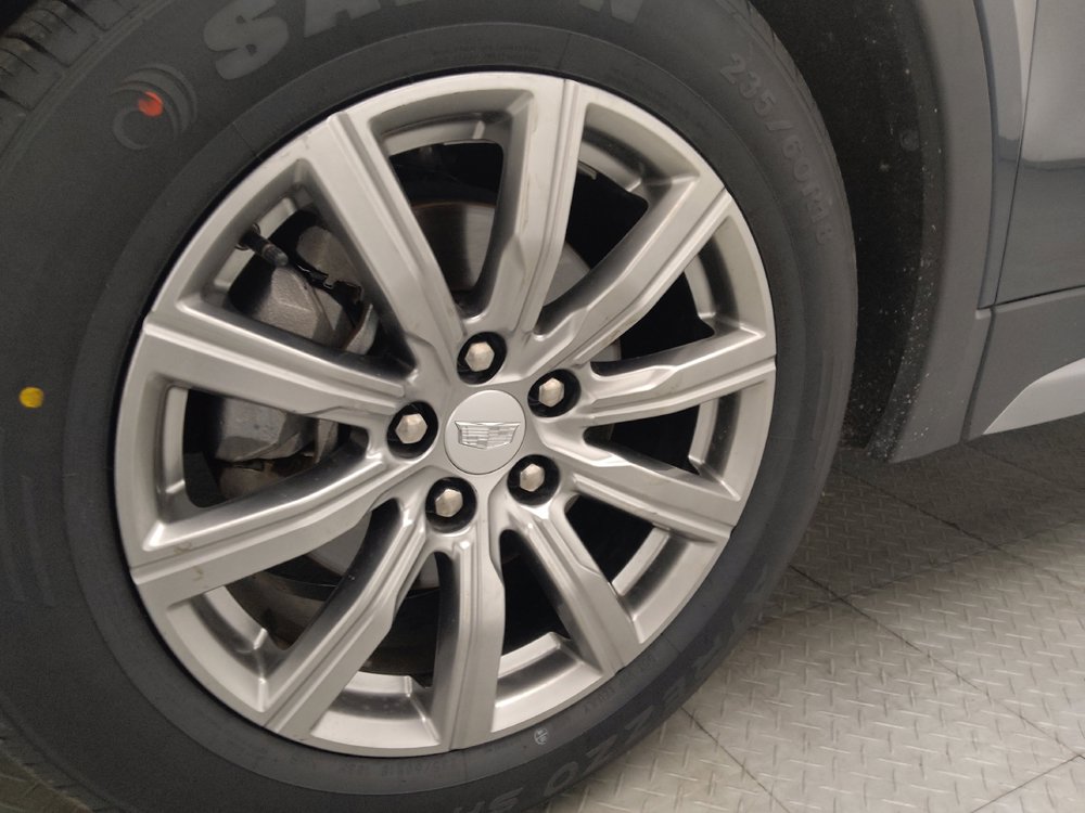 Used 2019 Cadillac XT4 Premium Luxury w/ Cold Weather Package AWD/4WD image 31