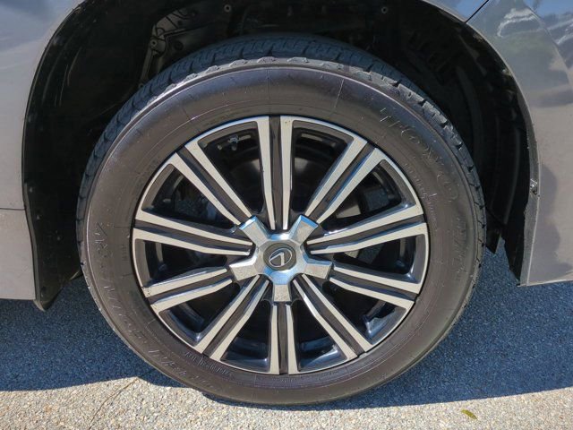 Used 2019 Lexus LX 570 4WD image 10