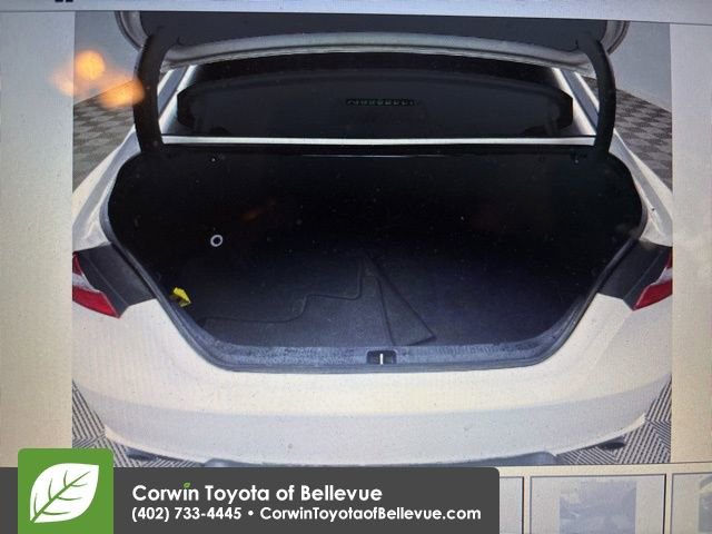 Used 2023 Toyota Camry SE w/ Convenience Package image 7