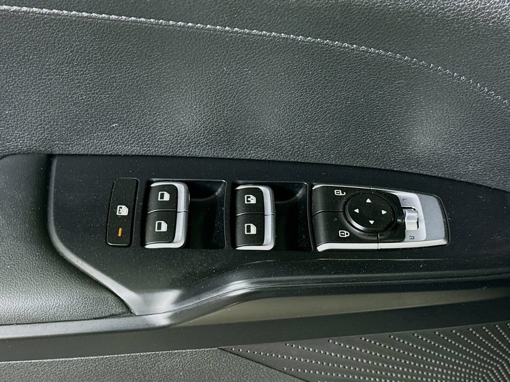 Certified 2022 Kia K5 LXS AWD/4WD image 22