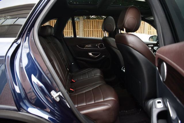 Used 2018 Mercedes-Benz GLC 300 GLC 300 4MATIC SUV w/ Multimedia Package image 34