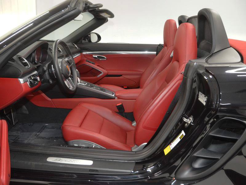 Used 2019 Porsche 718 Boxster S RWD image 18