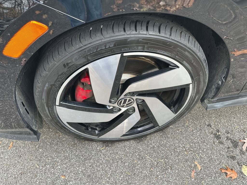 Certified 2024 Volkswagen GTI S image 2