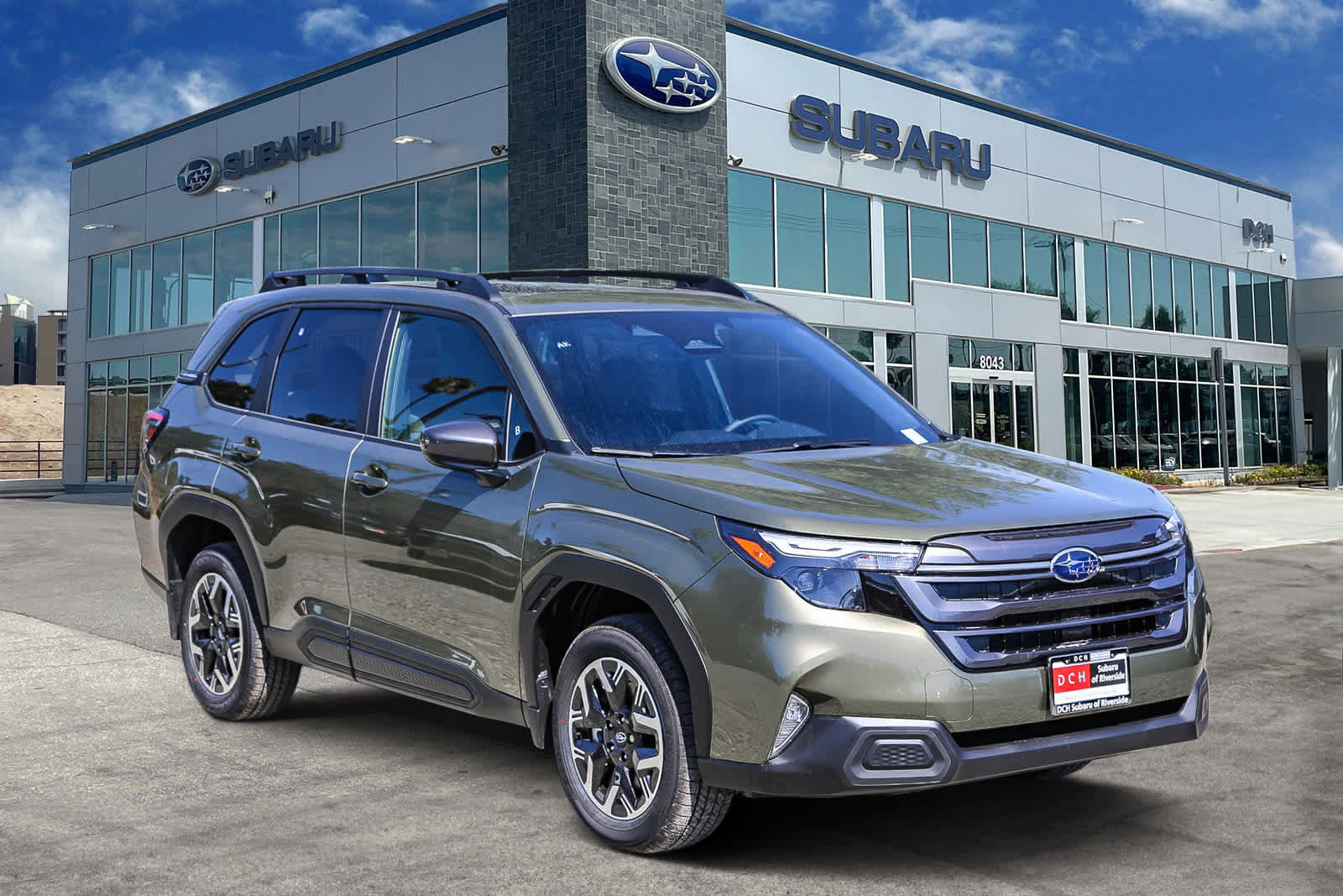 New 2025 Subaru Forester Premium image 3