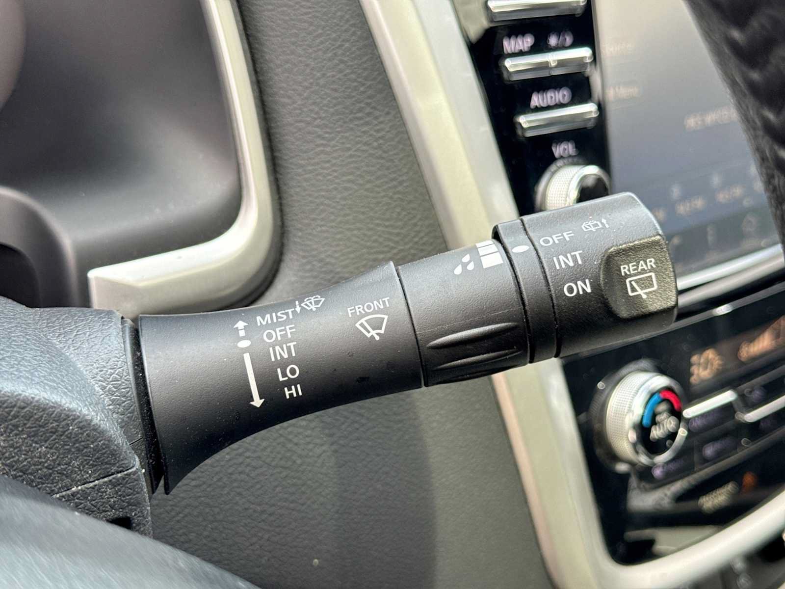 Used 2017 Nissan Murano Platinum AWD/4WD image 25