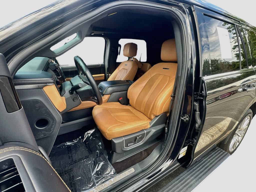 Used 2022 Ford Expedition Platinum RWD image 21