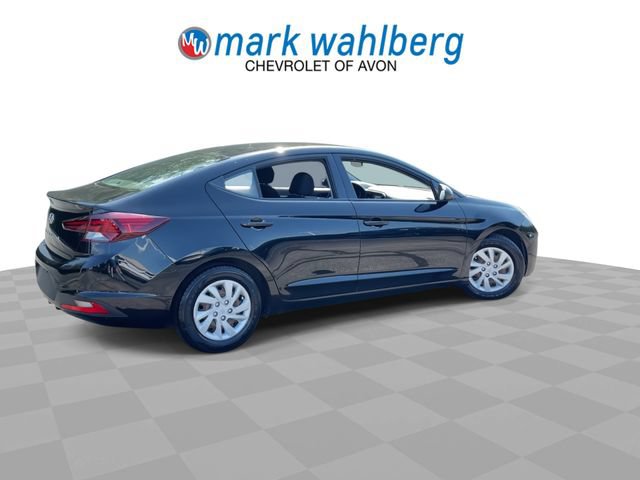 Used 2019 Hyundai Elantra SE w/ Cargo Package FWD image 8