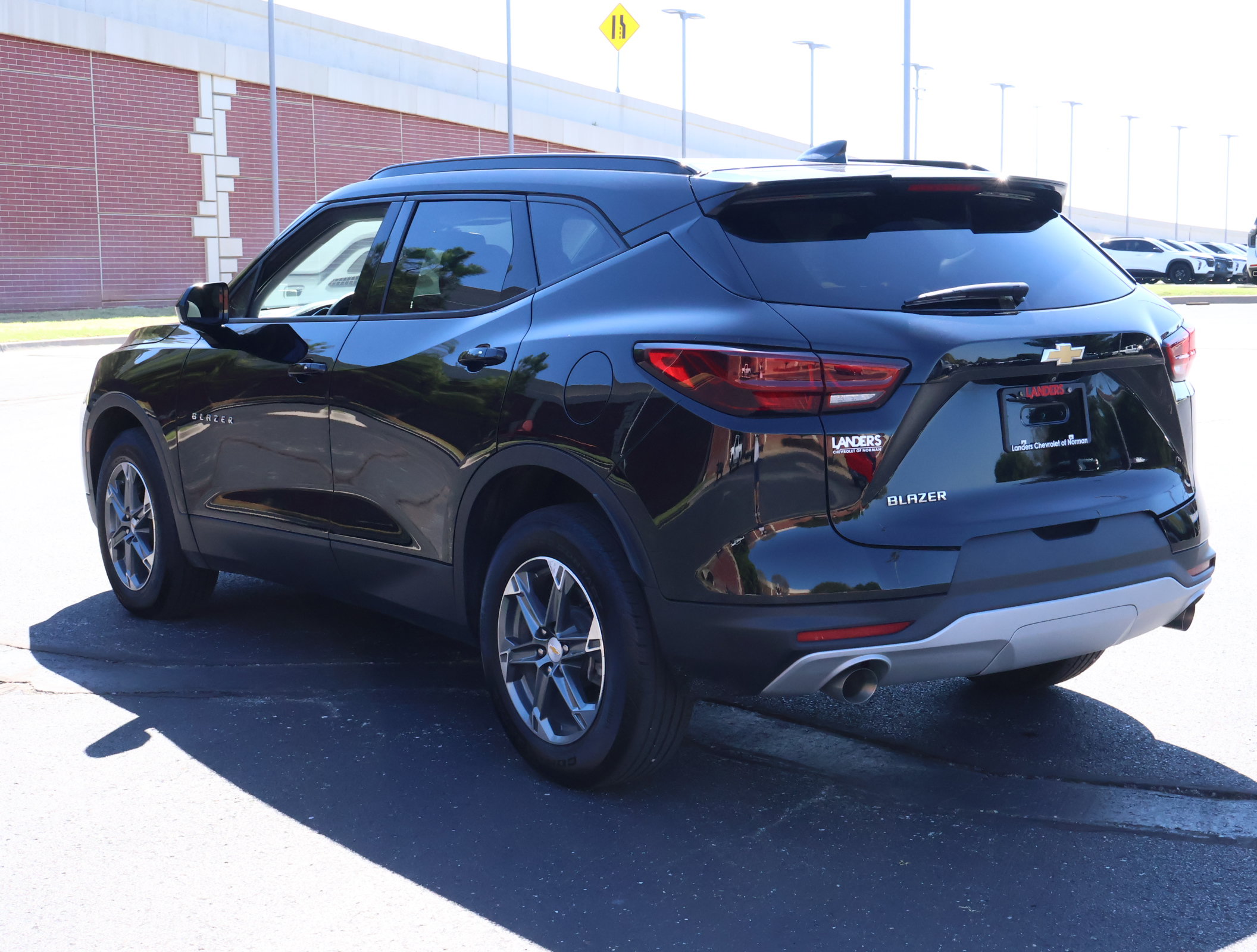 Used 2024 Chevrolet Blazer LT w/ Convenience Package FWD image 7