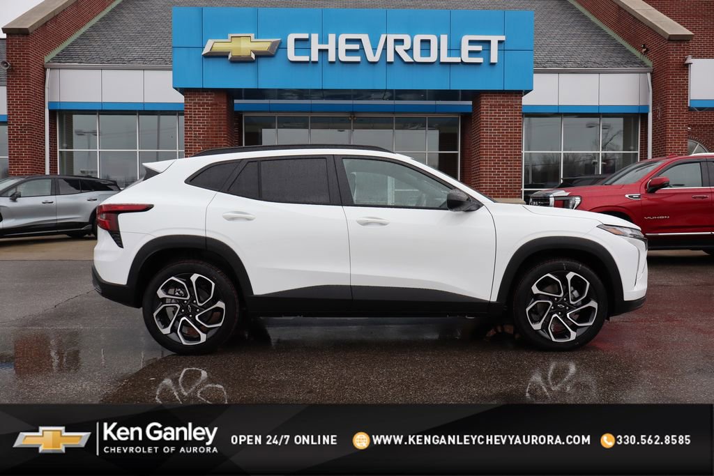 New 2026 Chevrolet Trax RS w/ Sunroof Package image 1