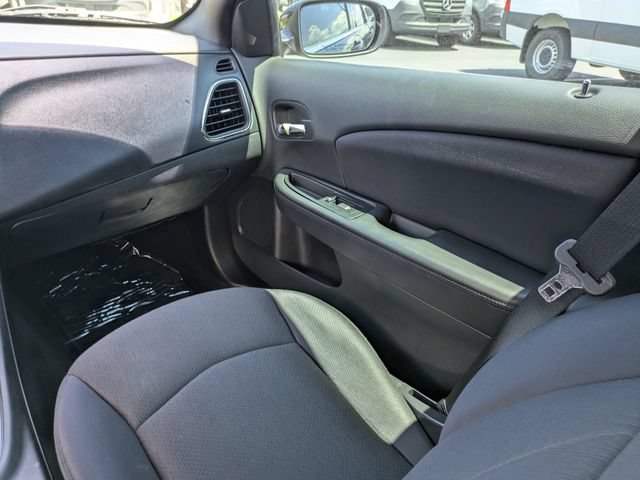 Used 2013 Chrysler 200 Touring w/ Cold Weather Group FWD image 18