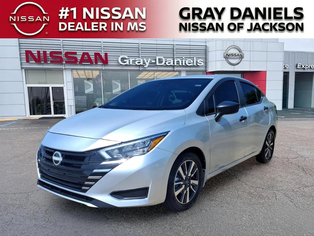 Used 2025 Nissan Versa S w/ S Plus Package FWD image 7