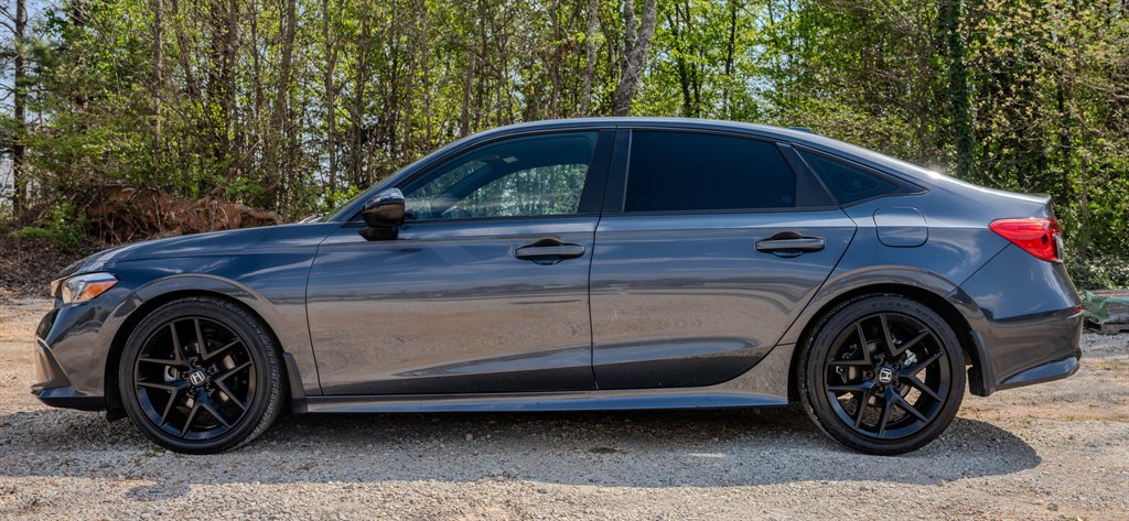 Used 2022 Honda Civic Sport image 2