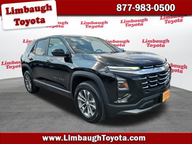 Used 2026 Chevrolet Equinox LT w/ Convenience Package II FWD image 1