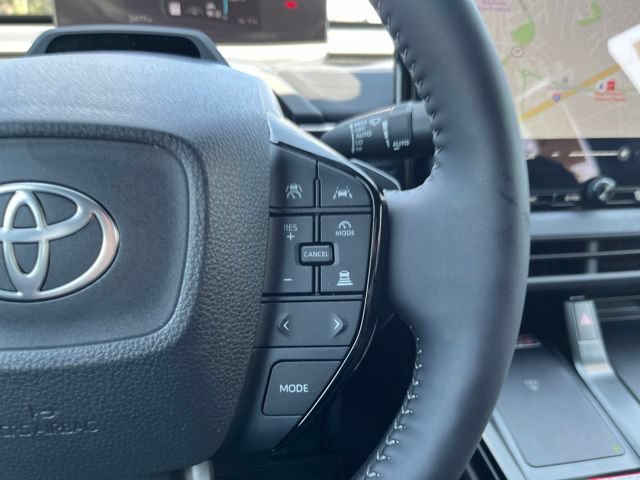 Used 2026 Toyota C-HR AWD/4WD image 24