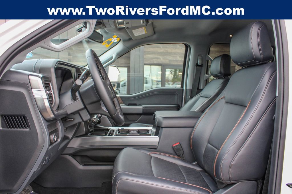 Used 2025 Ford F350 Lariat w/ FX4 Off-Road Package image 17