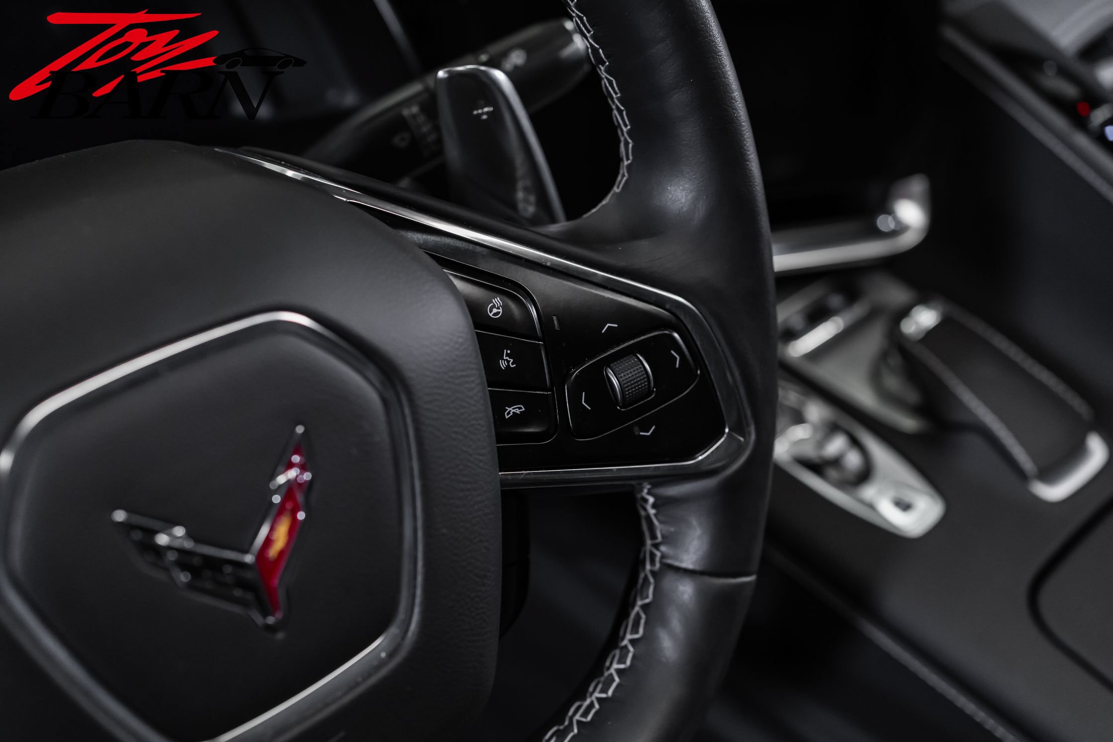 Used 2020 Chevrolet Corvette Stingray Preferred Cpe w/ 2LT Preferred Equipment Group RWD image 37