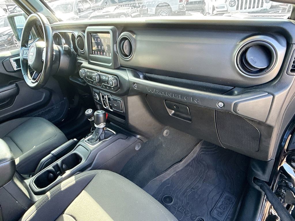 Used 2022 Jeep Wrangler Unlimited Sport image 33