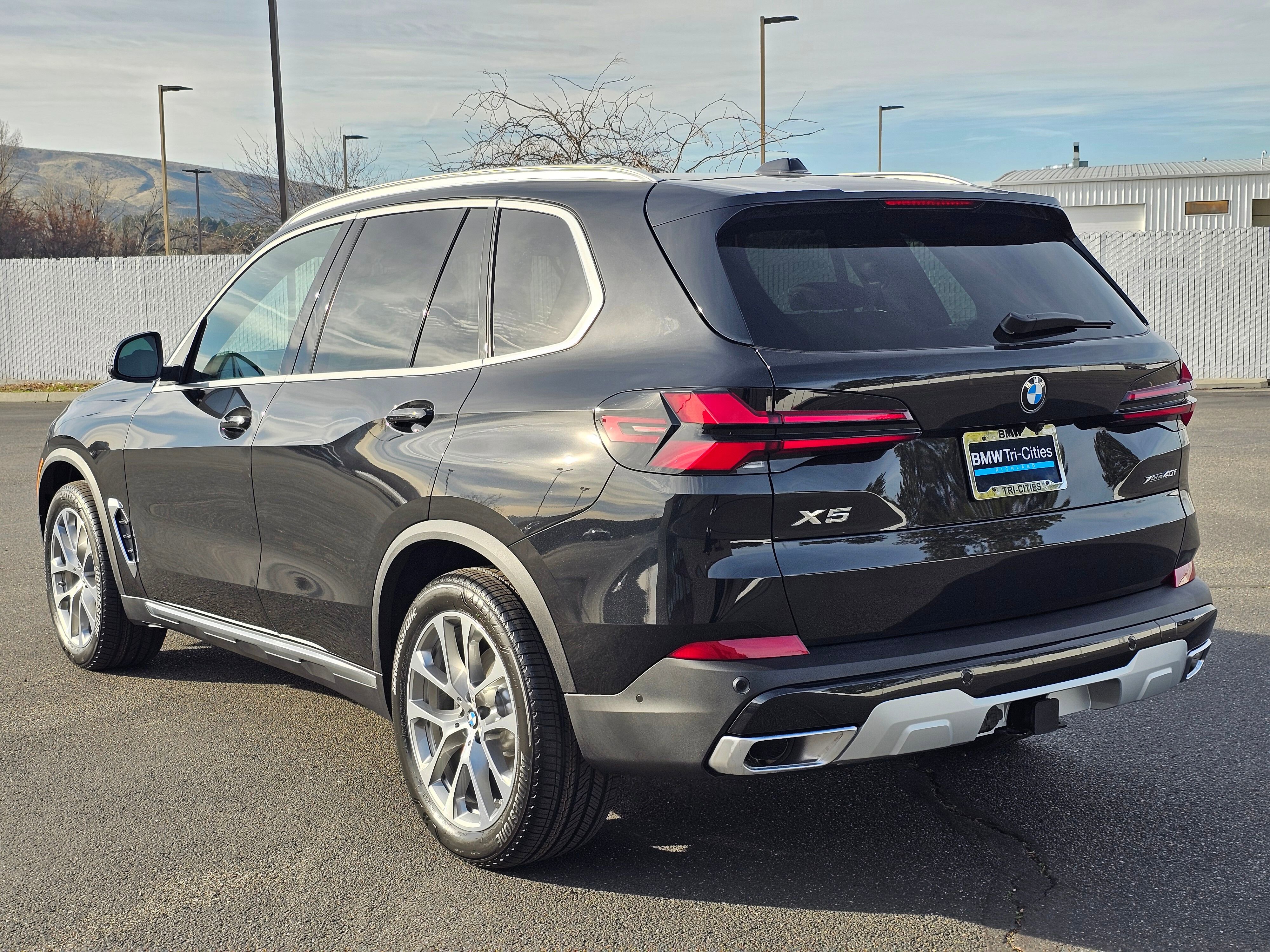 New 2026 BMW X5 xDrive40i w/ Executive Package image 37