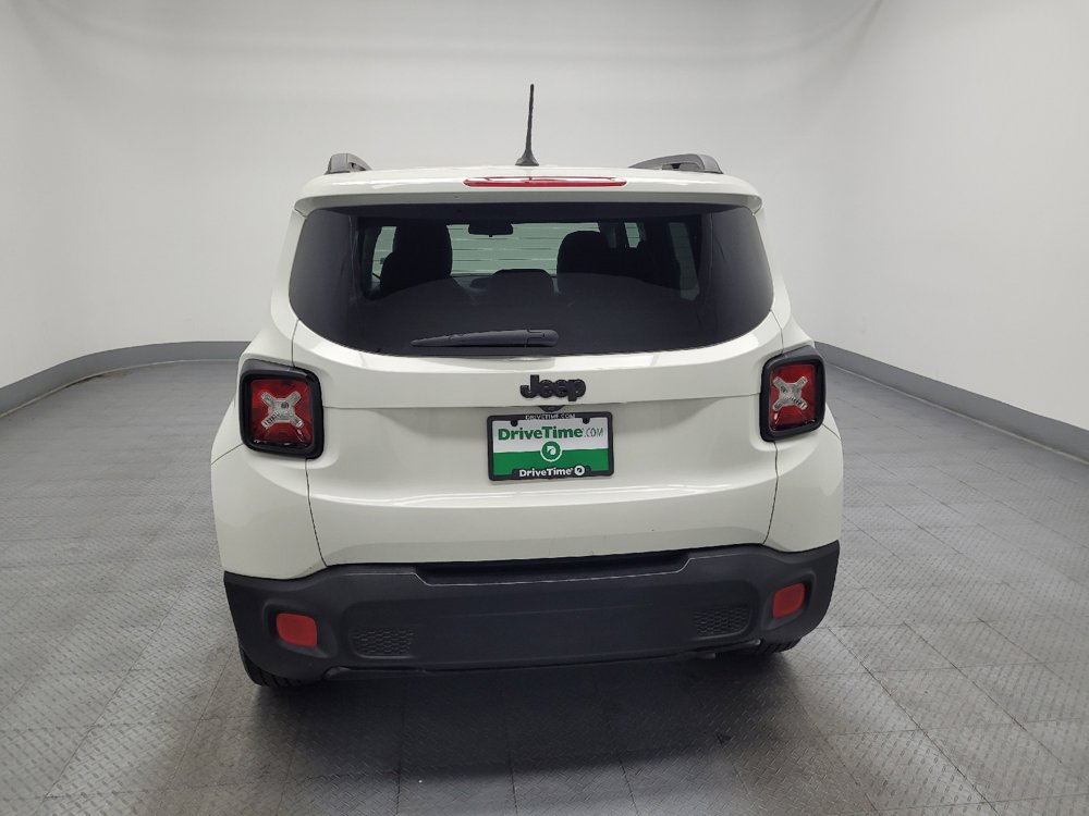 Used 2017 Jeep Renegade Altitude image 6