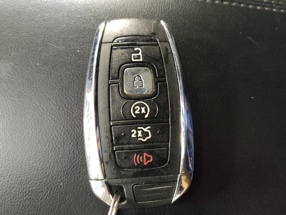 Used 2018 Lincoln MKX Reserve w/ Driver Assistance Package AWD/4WD image 32