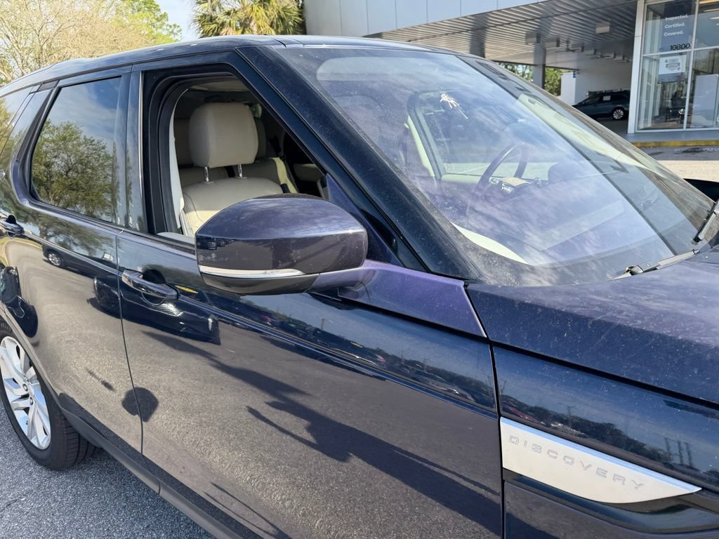 Used 2018 Land Rover Discovery HSE AWD/4WD image 15