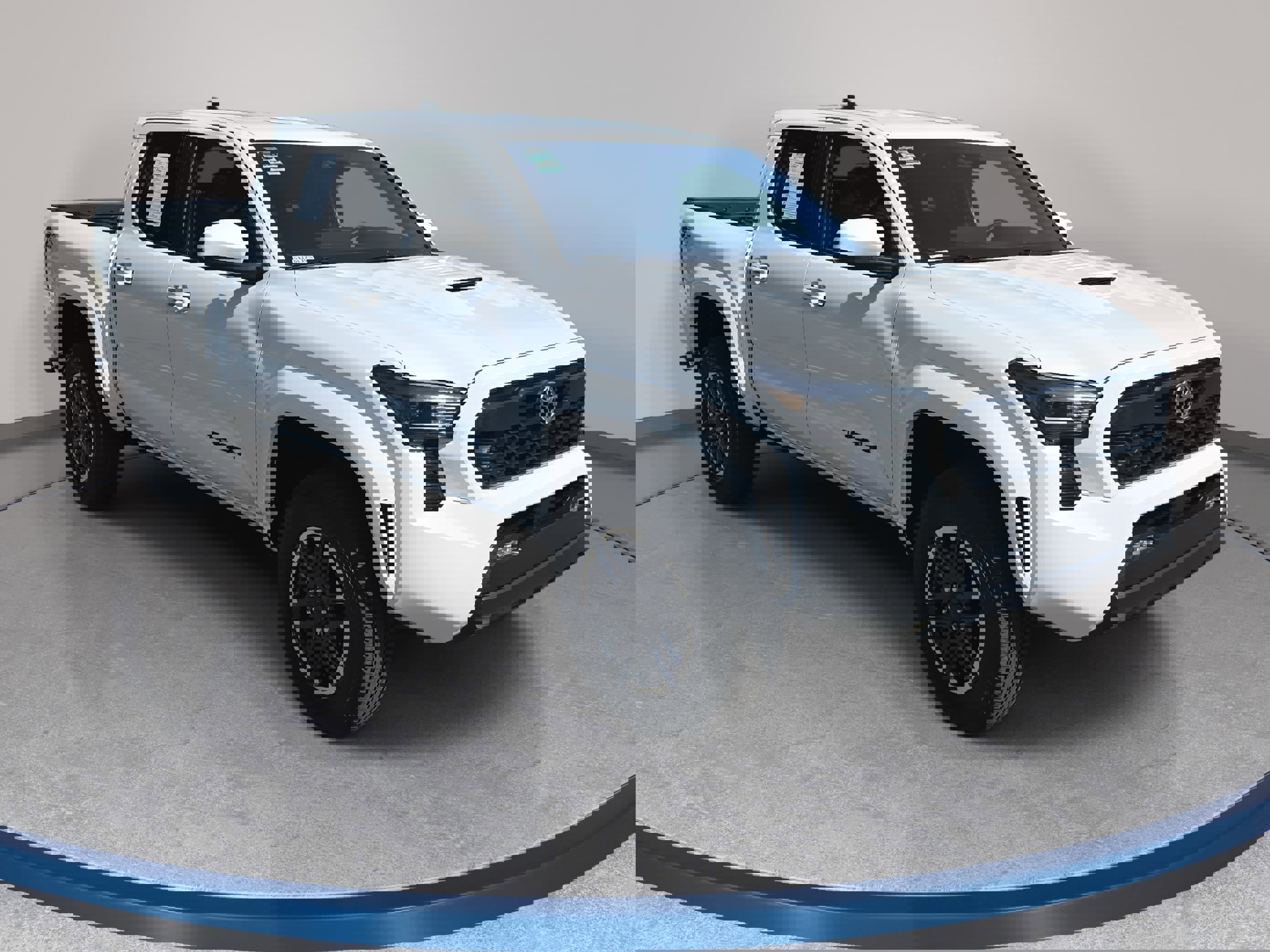 Used 2025 Toyota Tacoma TRD Sport image 3