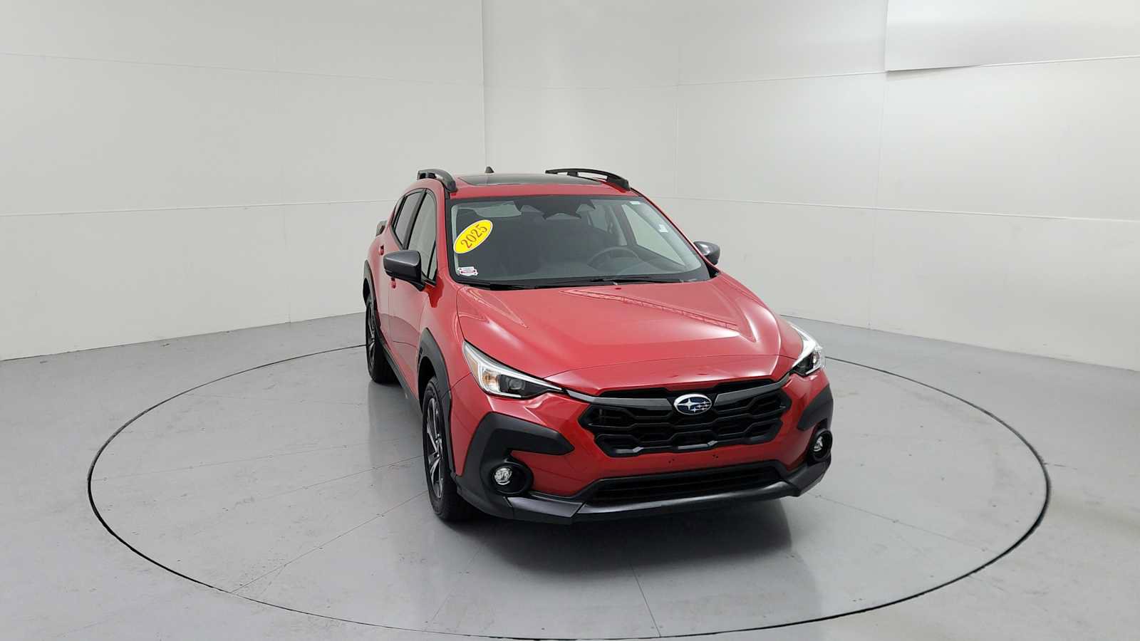 Used 2025 Subaru Crosstrek 2.5i Premium AWD/4WD image 2
