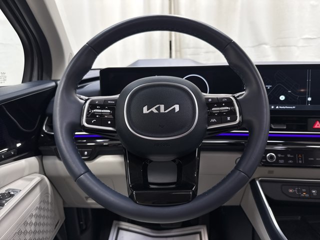 Certified 2025 Kia Carnival SX Prestige FWD image 16