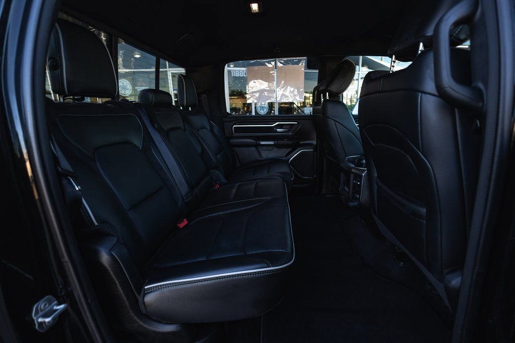 Used 2025 RAM 1500 Laramie image 37