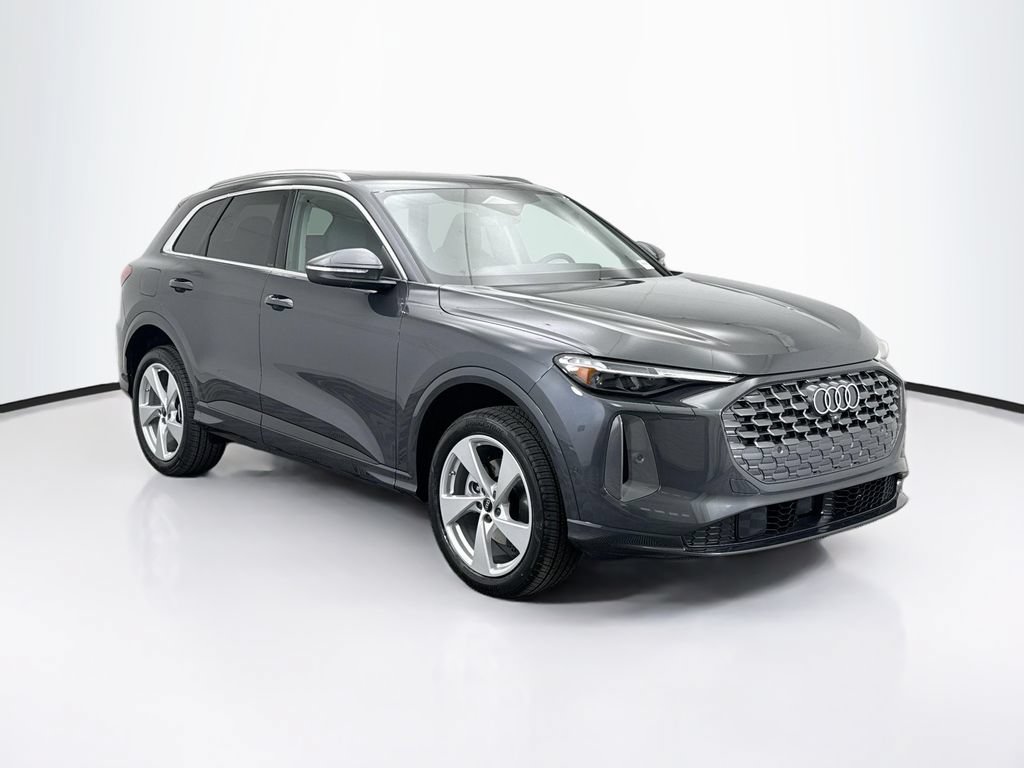 Used 2025 Audi Q5 Premium Plus AWD/4WD image 4