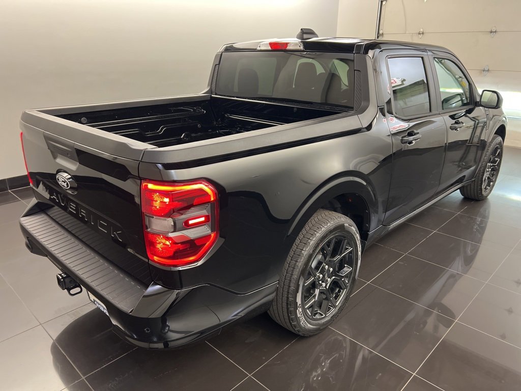 New 2025 Ford Maverick Lobo image 6